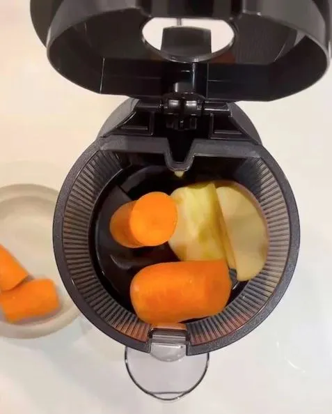 Máy Ép Trái Cây Hurom H400 – Ép Chậm 150W, Dung Tích 2L, Giàu Vitamin